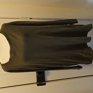 Chico’s The Ultimate Tee long sleeve crew neck with pockets Size 3 ladies XL